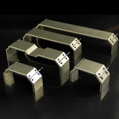 Metall Kotflügel Vorne Und Hinten Für 1/14 Tamiya RC LKW Sacnia 770S VOLVO Auto - Bild 1 von 4