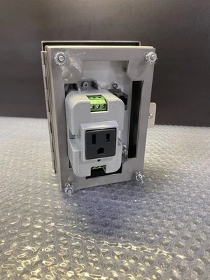 Grace Technologies; UIP 1-GFCI OULET + CAT 6 WASHDOWN SS, P-R62-M5RF3 Foto 1 de 2