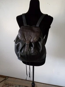 Mochila Mochila Bolso Libro Vintage EDDIE BAUER Cuero Negro con Cordón Años 90 - Imagen 1 de 15
