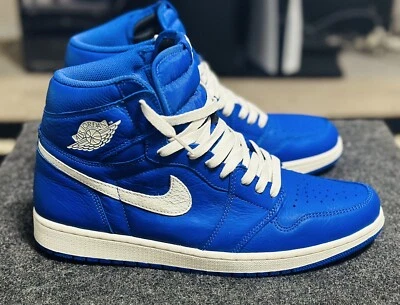 Jordan 1 Hyper Royal 银色 — 第 1/4 张图片