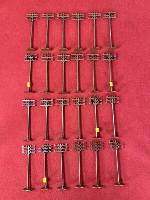 LOT OF 24 BACHMANN N SCALE TELEPHONE / UTILITY POLES -Train Scenery Accessories - Image 1 of 4