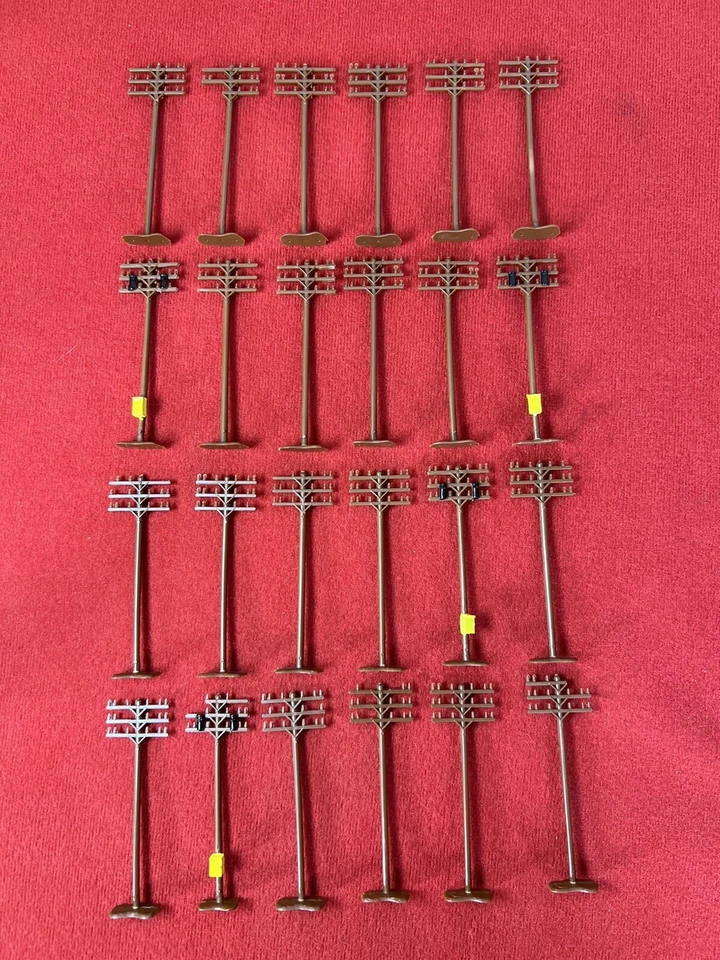LOT OF 24 BACHMANN N SCALE TELEPHONE / UTILITY POLES -Train Scenery Accessories - Image 1 of 4