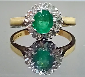 Emerald & Diamond Cluster Ring 18ct Yellow Gold/Size J - Picture 1 of 5