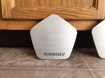 (1) Tapacubos tapa central Dodge Shadow ES 1989-91 usado OEM 30393-878-1 #1691 Foto 1 de 4