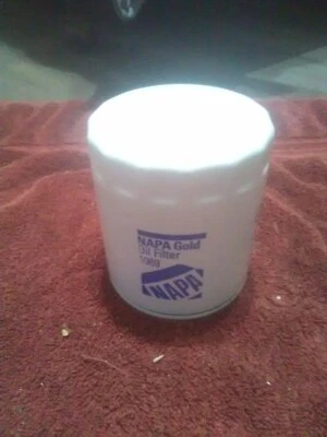 NAPA GOLD 1069   Engine Oil Filter, Buick Cadillac Checker Chevrolet GMC Pontiac - Image 1 of 3