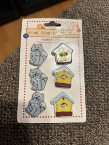 6 Vintage Homespun Traditions, Keramik Katze und Vogelhaus 1" Knöpfe, NEU auf Karte - Bild 1 von 2