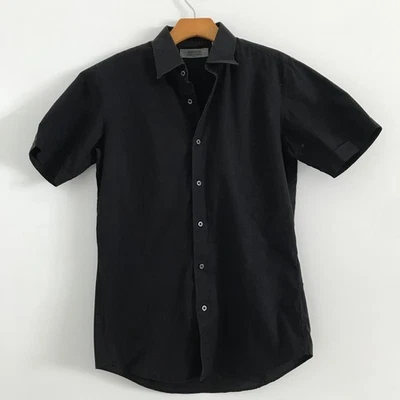 Uniqlo Men Shirt Small Black STRETCH Slim Fit SHort Sleeve Collared Button Front - Image 1 of 4