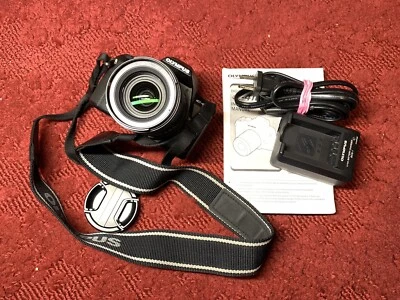 Cuerpo de cámara Olympus E-410 cuatro tercios DSLR con lente de 14-42 mm PROBADO Foto 1 de 4