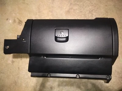 2009 2010 Volkswagen New Beetle Dash Glove Box Storage Compartment Door blackAUX - Image 1 of 4