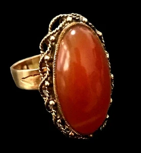 Vintage Estate 18k Yellow Gold Red Orange Coral Ring 6.7 grams Size 5 - Picture 1 of 8