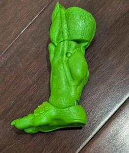 HASBRO MARVEL LEGENDS BAF CH'OD PIERNA DERECHA SOLO SUELTA CONSTRUIR UNA FIGURA STARJAMMERS - Imagen 1 de 1