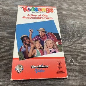 KIDSONGS VHS TAPE A DAY AT OLD MACDONALD'S FARM - Imagen 1 de 8