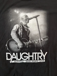 Camiseta Daughtry Concert Tour Acústica-Bare Bones Tour 2023 Talla MEDIANA - Imagen 1 de 7