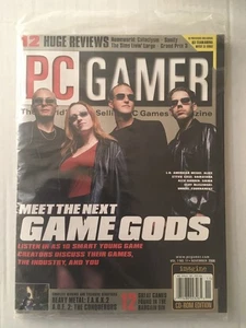 PC Gamer Magazine NOV 2000 - Back Issue GAMER Magazine (CD-ROM) NEXT GAME GODS - Picture 1 of 2