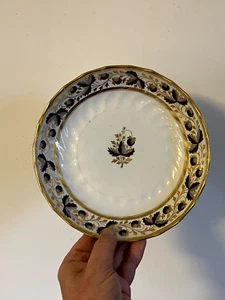 Antique Worcester Porcelain Plate or Low Bowl Strawberries & Gold Pattern 292 - Picture 1 of 7