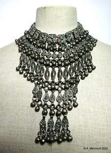 Jemen Beduinen Labbeh Halskette atemberaubend antik gut silber Lätzchen #