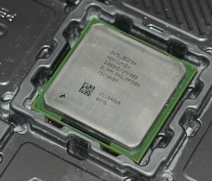 Pentium 4 3.0GHZ HT Socket 478 CPU 3.0/1M/800 SL7PM - Afbeelding 1 van 6