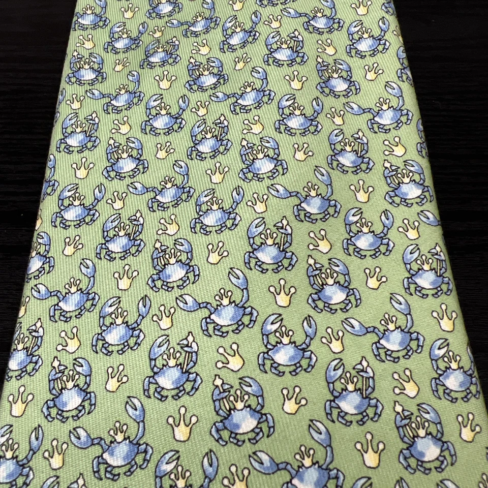 Vineyard Vines Martha’s Vineyard HAND PICKED BY SHEP & IAN Tie Frog Print Green - Image 1 of 4