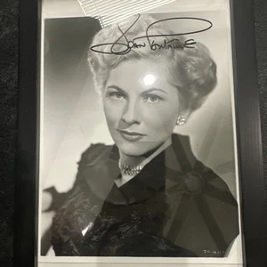Foto firmata Joan Fontaine BW 8 X 10 - Foto 1 di 1