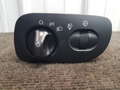 Interruptor de tablero Ford Expedition 2001 - faros con luces antiniebla y de crucero Foto 1 de 3