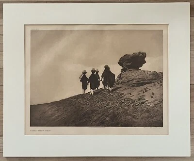 EDWARD CURTIS Original Vintage 1904 Fotogravura Acoma Water Girls Placa 573 - Imagem 1 de 4