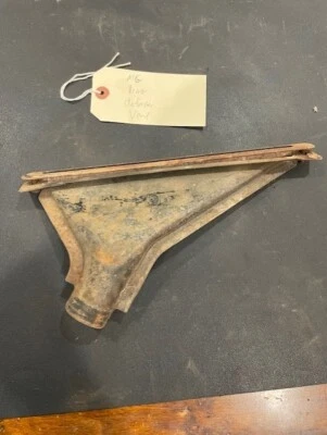 1965-1976 MG MGB descongelador lateral del conductor ventilación original- Foto 1 de 4