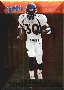 2000 Fleer Gamers Change the Game Denver Broncos Football Card #9 Terrell Davis