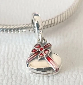 Authentic Pandora Heart Chocolate Gift Box Dangle Charm 792587C01 - Picture 1 of 2
