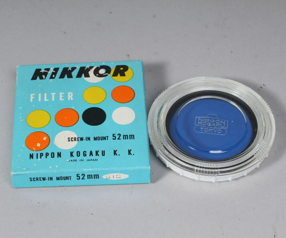 NEW OLD STOCK NIKKOR 52mm B12 BLUE FILTER W NIPPON KOGAKU CASE NIKON - Image 1 of 3