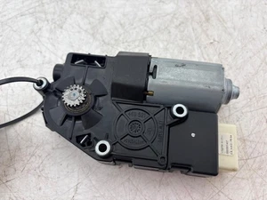 2010-16 Mercedes W212 E350 Bluetec Panoramic Sunroof Sun Roof Motor OEM - Picture 1 of 6