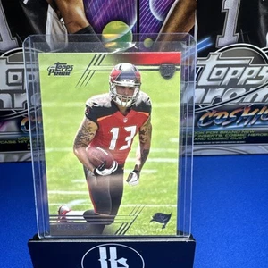 2014 Topps Prime - Rookie Mike Evans #101 running w/ball (RC) - Picture 1 of 2