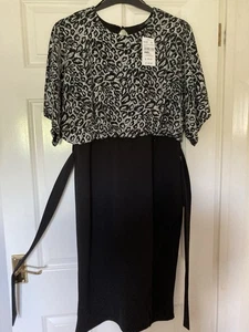 Quiz Women's Silver Glitter Print Batwing Dress Size 18 - Picture 1 of 5