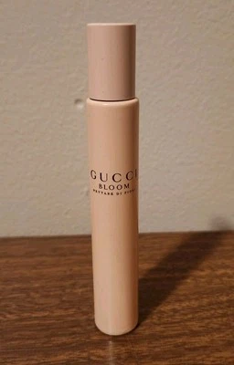 Botella de perfume vacía Gucci Bloom Nettare Di Fiori Rollerball Foto 1 de 2