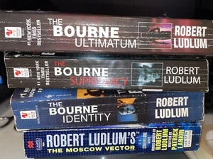Bourne Ultimatum Supremacy Identity Robert Ludlum PB Book Lot +Moscow Vector - Picture 1 of 3