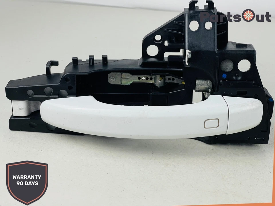 2008 - 2017 AUDI A4 A5 S5 QUATTRO FRONT RIGHT EXTERIOR DOOR HANLE W/ BRACKET OEM - Image 1 of 4