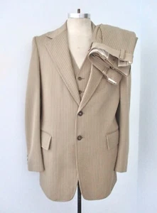 Vtg 70s Brown Pinstripe Poly Knit 3-Pc Gangster Pimp Suit Vest Flare Leg 44L - Picture 1 of 15
