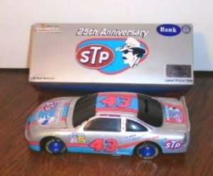 ACTION WINSTON RACING 1996 RICHARD PETTY #43, 25TH ANNIVERSARY PONTIAC BANK 1/24