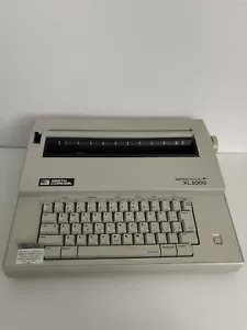Smith Corona XL2000 Spell Right Dictionary Electric Typewriter w/ Cover - READ - Picture 1 of 13