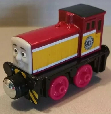 DART Thomas & Friends Take Play Along Tren Tanque Motor Diecast Metal 2012 Usado en Excelente Condición Foto 1 de 4