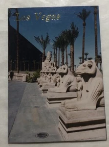 Luxor Hotel & Casino Magnet - Picture 1 of 3
