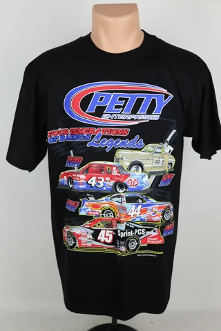 Vintage 2000 Richard Petty Kyle Adam Family 4 Generations NASCAR Graphic T Shirt Cover
