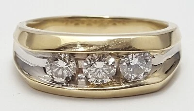Anillo de tres diamantes de diseño de canales de oro multicolor de dos tonos de 14K para hombre Foto 1 de 4