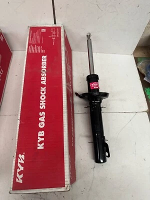 KYB FRONT Shock Absorber FOR AUDI A3 SEAT LEON TOLEDO VW GOLF NEW BEETLE SKODA - Image 1 of 4