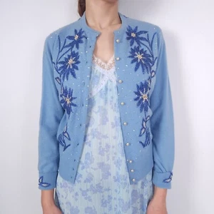 Casmire Scott Blue Beaded Cardigan Ladies S Angora Sequin Pearl Pinup 50s Vtg - Foto 1 di 24