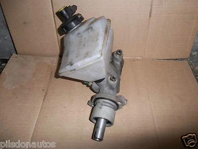 RENAULT KANGOO 1998-2007 4 PIPE BRAKE MASTER CYLINDER 310027 BOSCH - Image 1 of 4