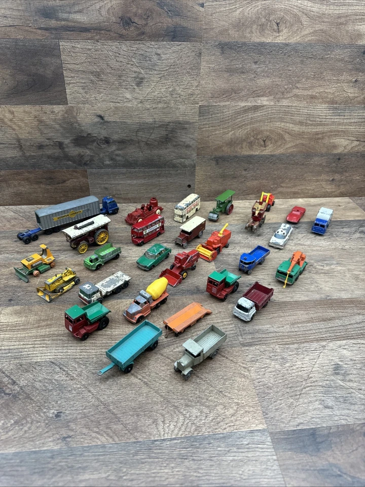 Лот из 28 винтажных автомобилей, Lesney, Tootsie, спичечный коробок - Изображение 1 из 4