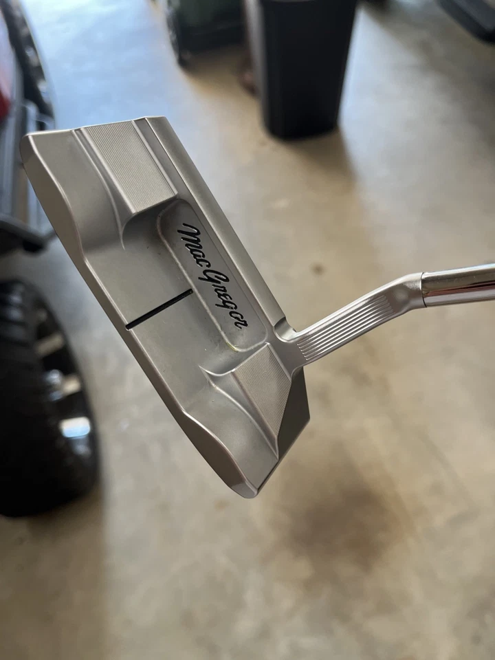 MacGregor Golf MT Milled 001 Wide-Blade Putter, left hand 35” MINT  - Image 1 of 4