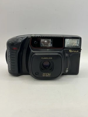 Fuji Discovery 800 Zoom 40-80mm 35mm Point & Shoot Camera  With Strap - Image 1 of 4
