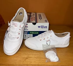 Lindos zapatos deportivos de lona blancos Skechers Bobs B para mujer, 6,5 - Imagen 1 de 7