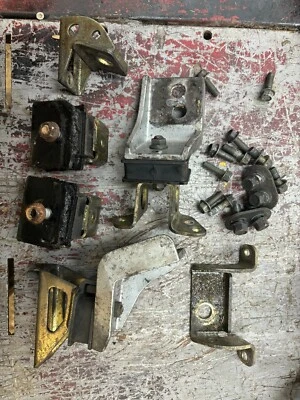 Juego de soportes de motor YAMAHA SRX 600 8CH-21486-10-00 RW5941 Foto 1 de 4